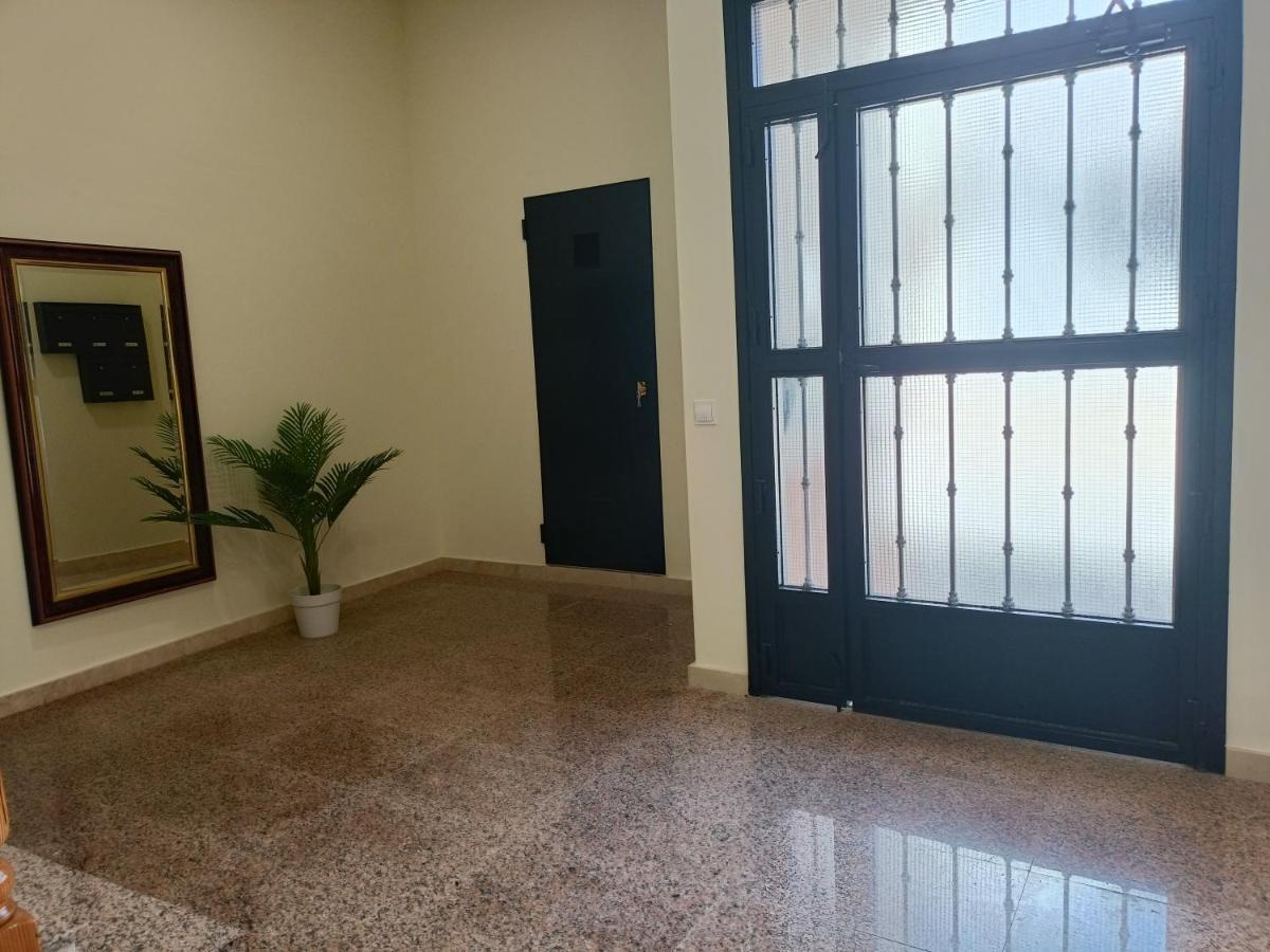 Apartamento Happy Street Socuéllamos Exterior photo